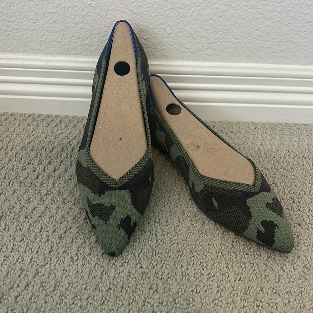 Rothy’s camo pointed flats